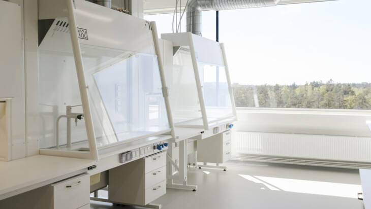 View to a laboratory faclities.